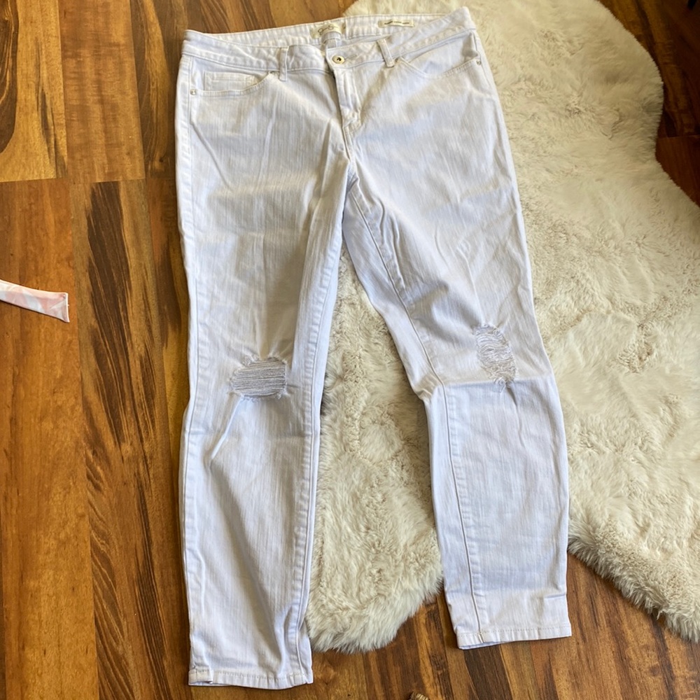 Jessica Simpson white jeans
